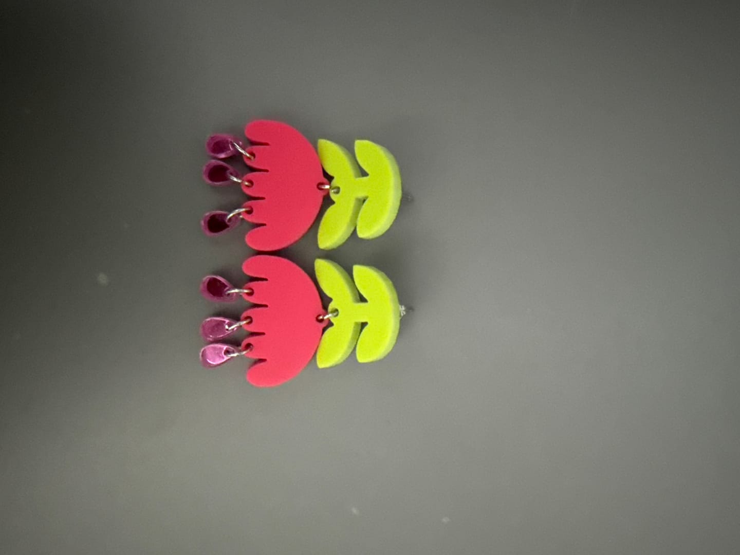 Customer photo review of Aretes Largos | Primavera