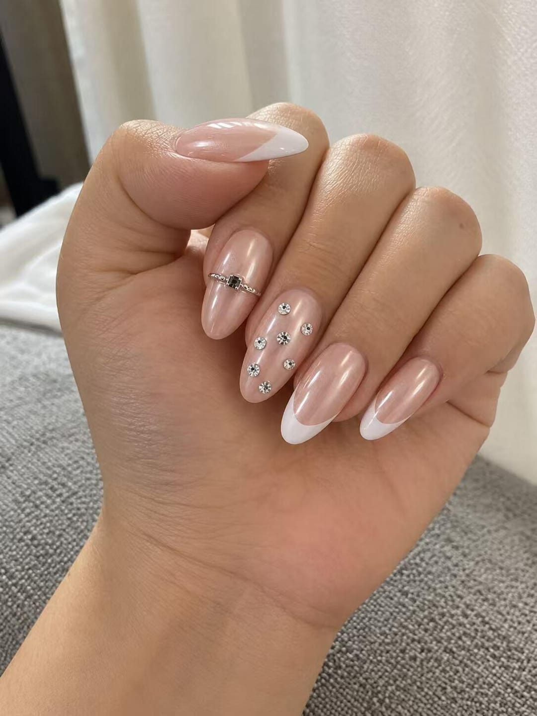 Customer photo review of Pearl Vow | Medium Oval