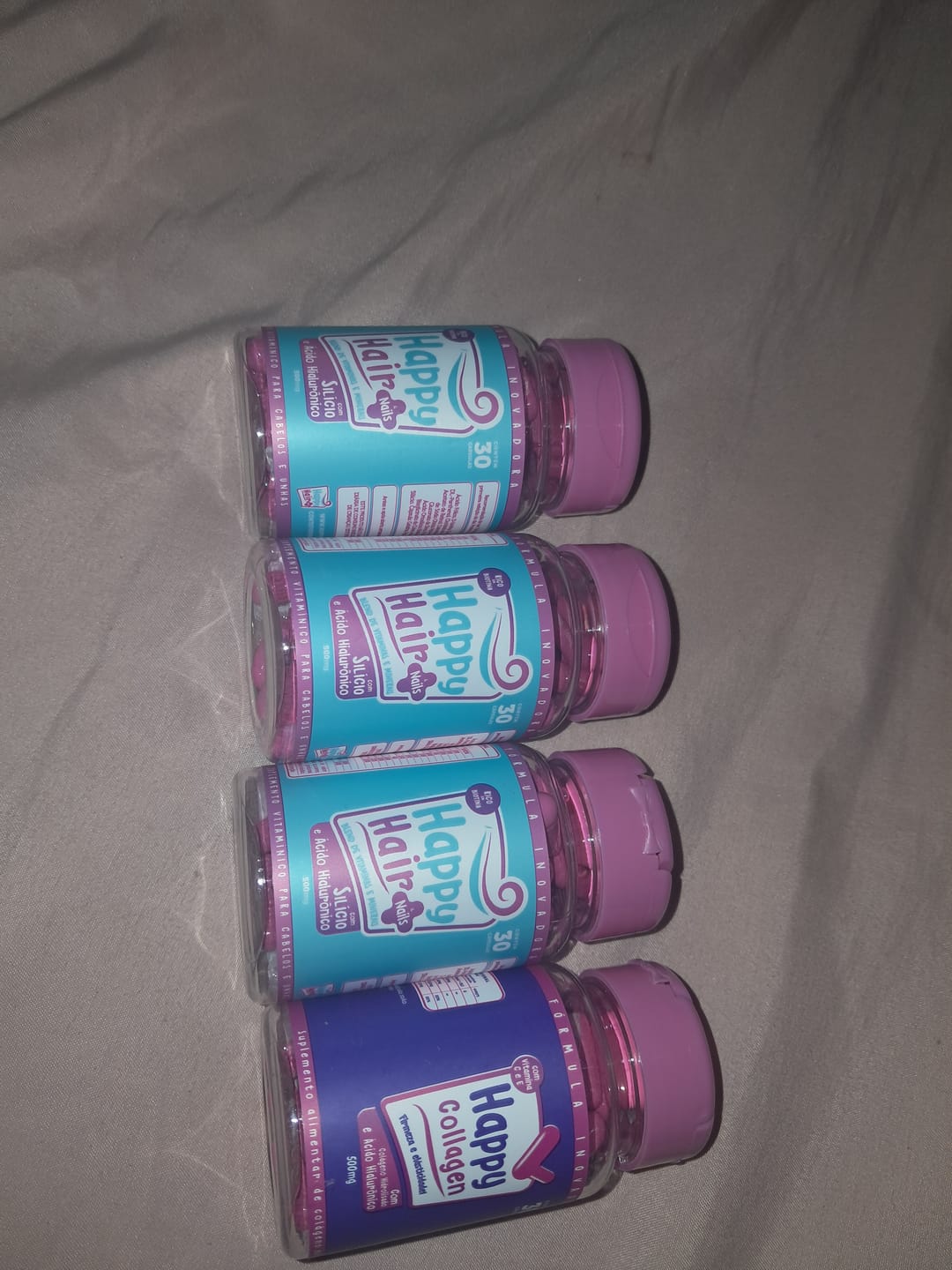 Customer photo review of Happy Hair 3 Potes + 1 Colágeno Grátis