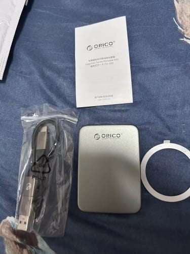 Customer photo review of ORICO K20MINI Ultra-Slim Magnetic Portable SSD for iPhone