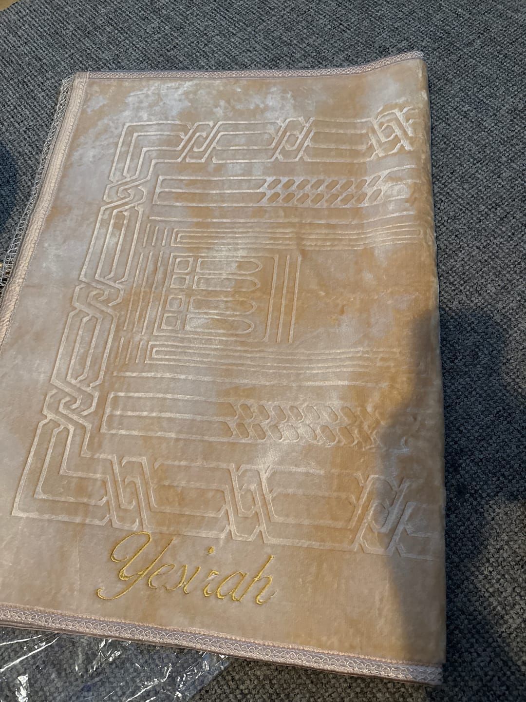 Customer photo review of Gebetsteppich mit Namen