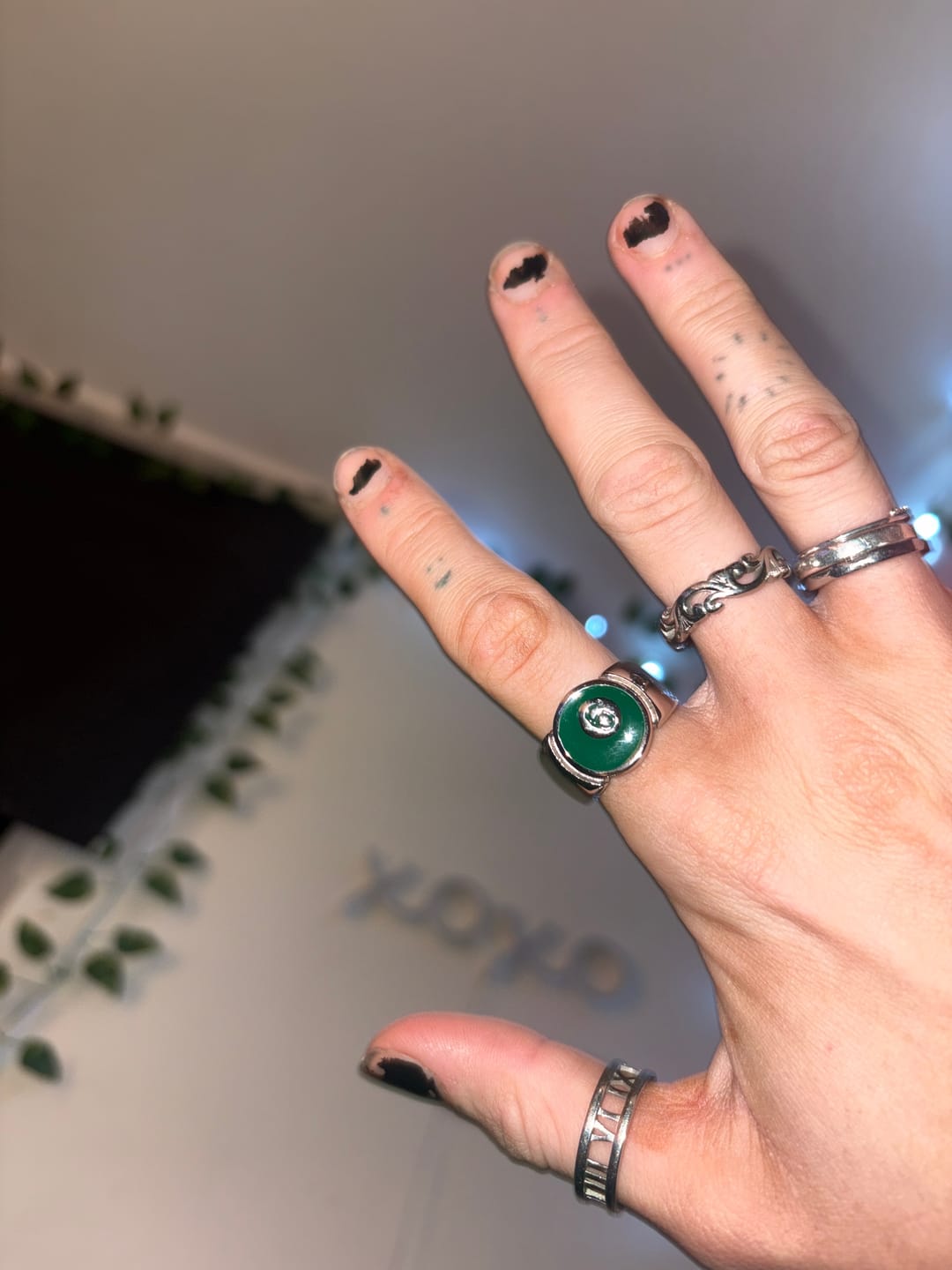 Customer photo review of 6 Ball Ring