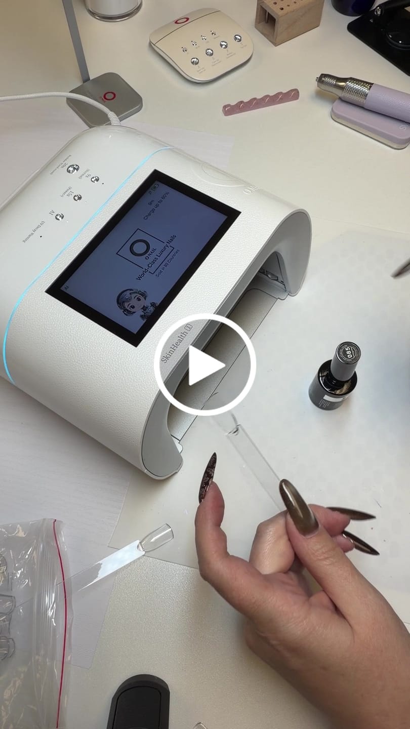 Customer video review of ONAIL 1 PRO MAX-Rechargeable AI Nail Lamp