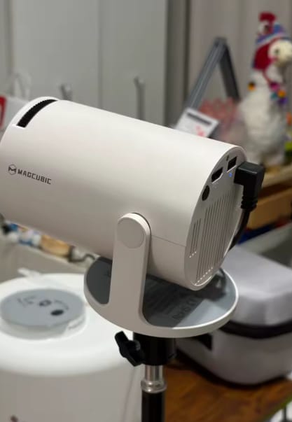 Customer photo review of Comic Book Projector