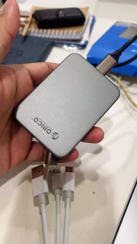 Customer photo review of ORICO K20MINI Ultra-Slim Magnetic Portable SSD for iPhone