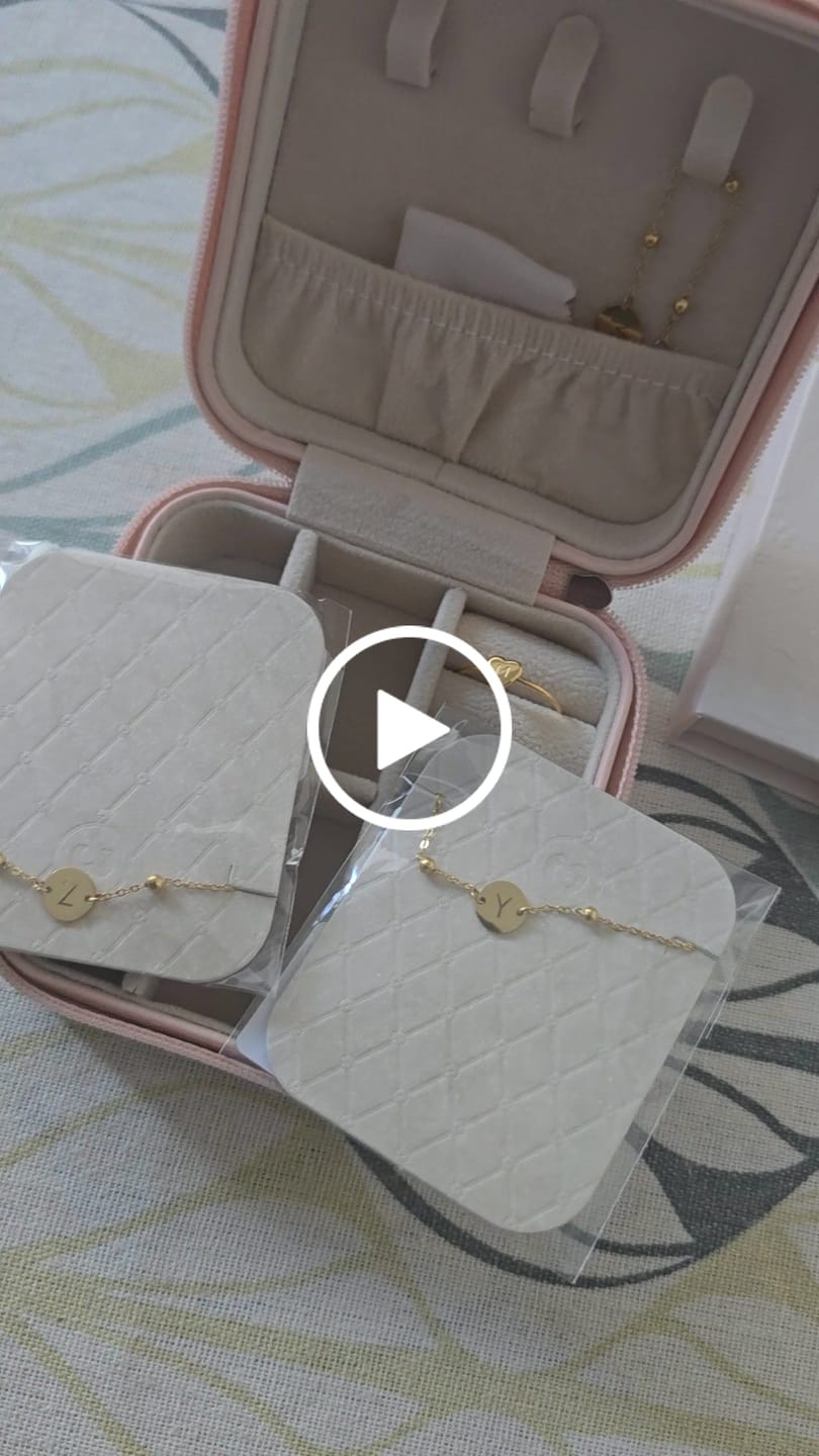 Customer video review of Pulsera Círculo Inicial