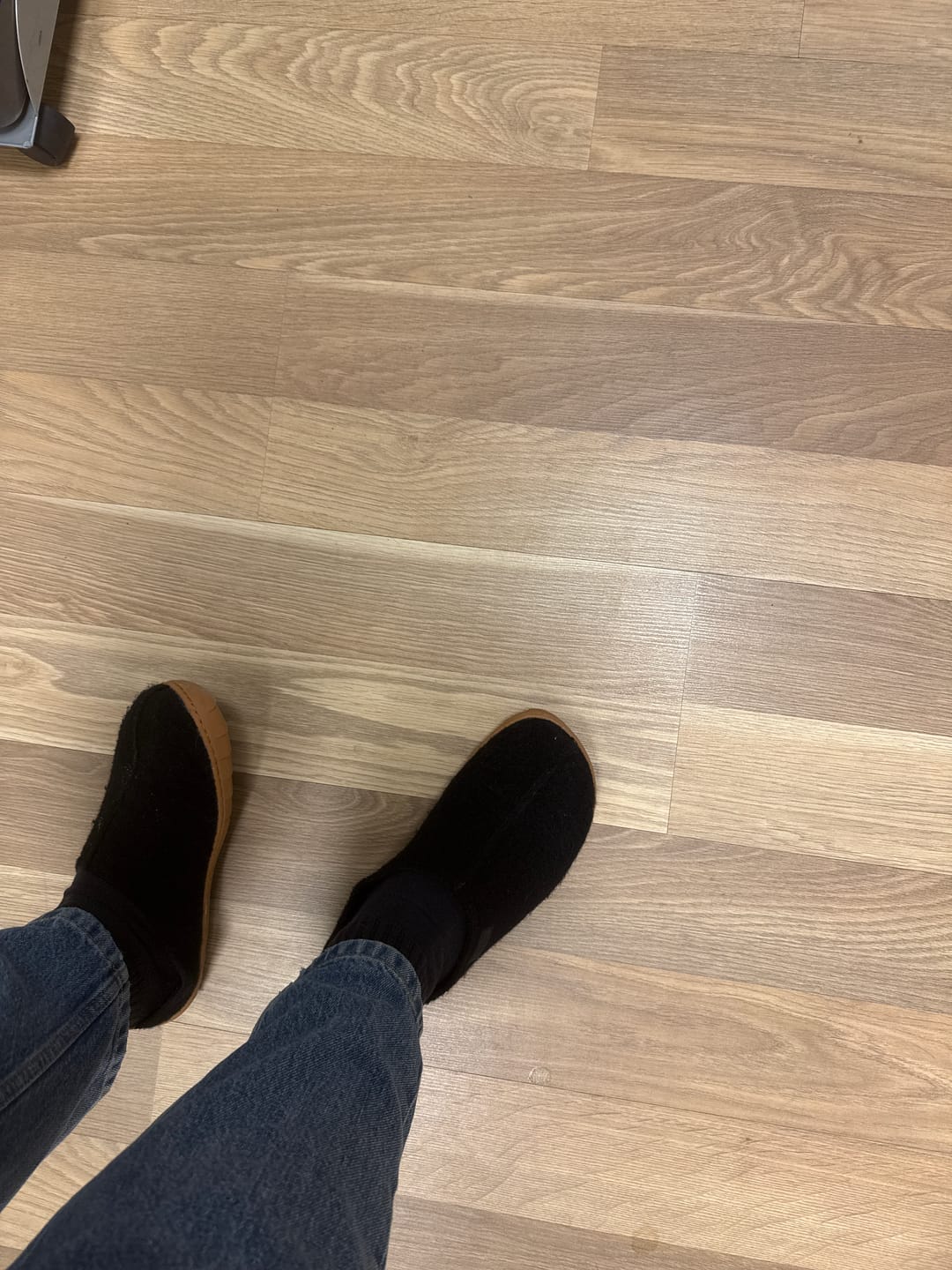 Customer photo review of Vaistoa Toive | Felt Barefoot Slippers
