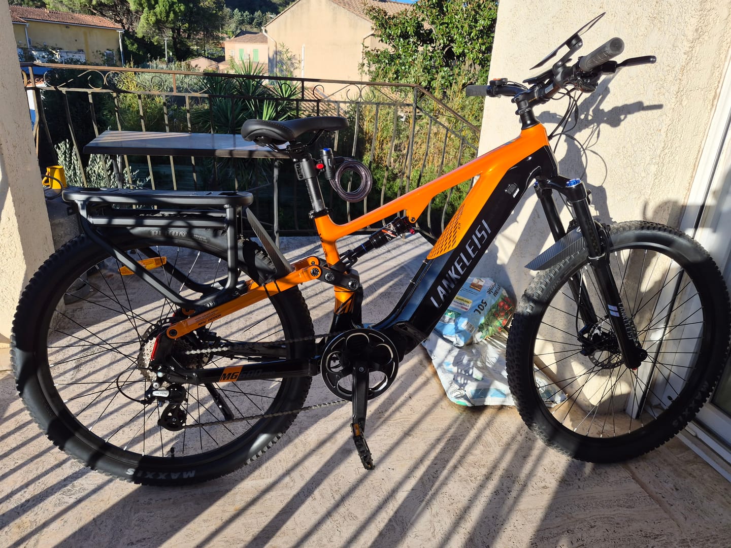 Customer photo review of Lankeleisi MG600 Pro 29" Trails E-Mountain Bike 150/130 mm Full Suspension 960Wh EMTB