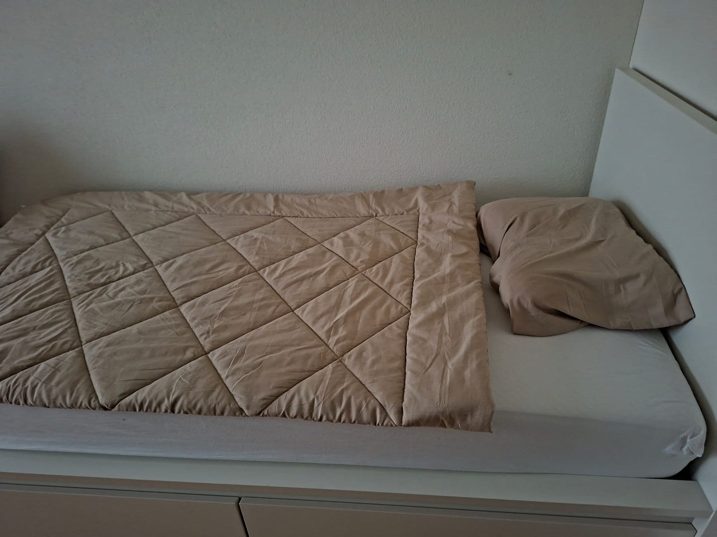 Customer photo review of NoCover® 2in1 Bettdecke - Die Bettdecke, die du nie mehr beziehen musst