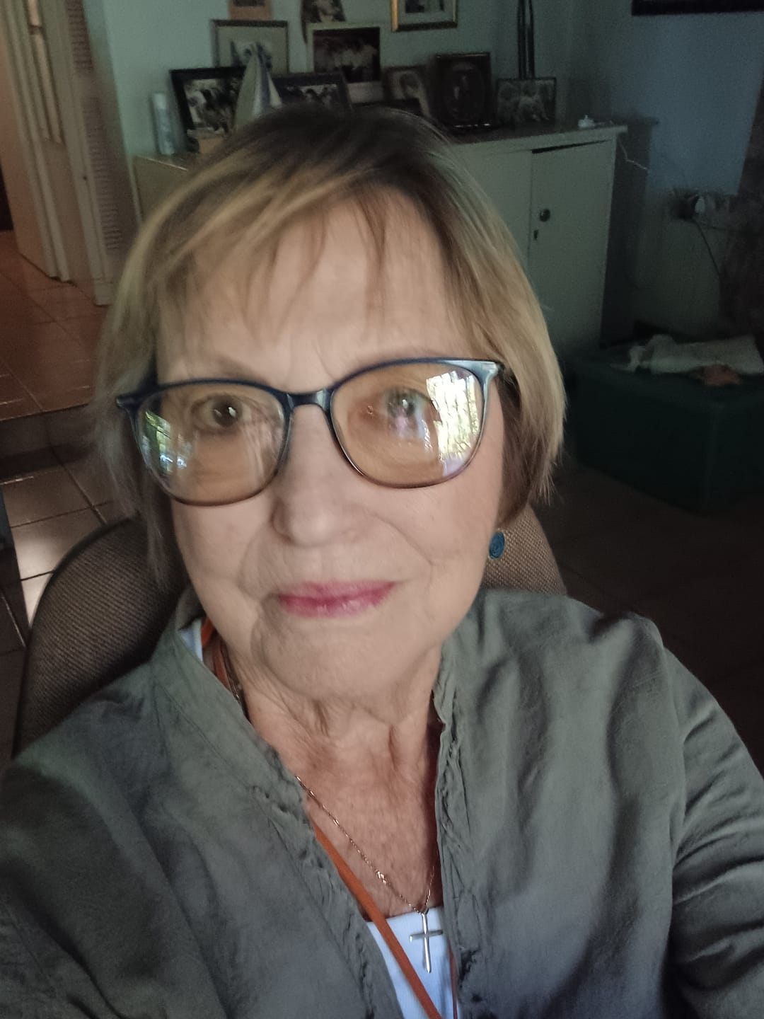 Customer photo review of Buy a Caviar Face Cream, Get a Free Vitamin C Serum