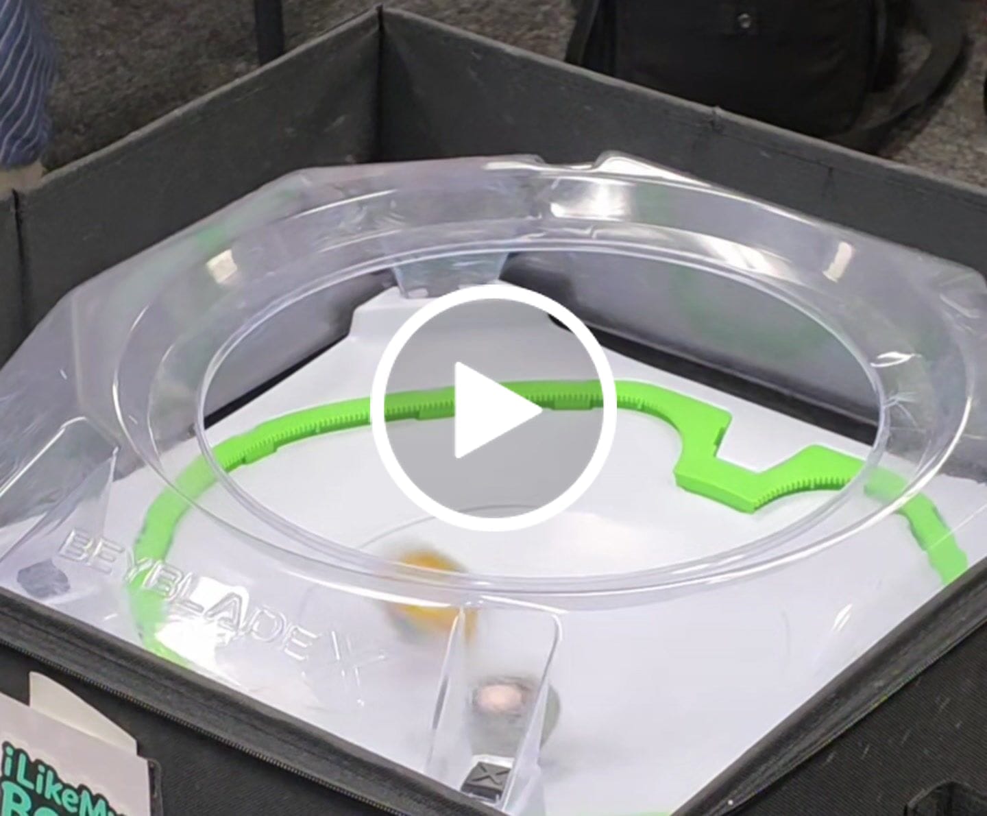 Customer video review of TAKARA TOMY Beyblade X WizardRod Booster UX-03