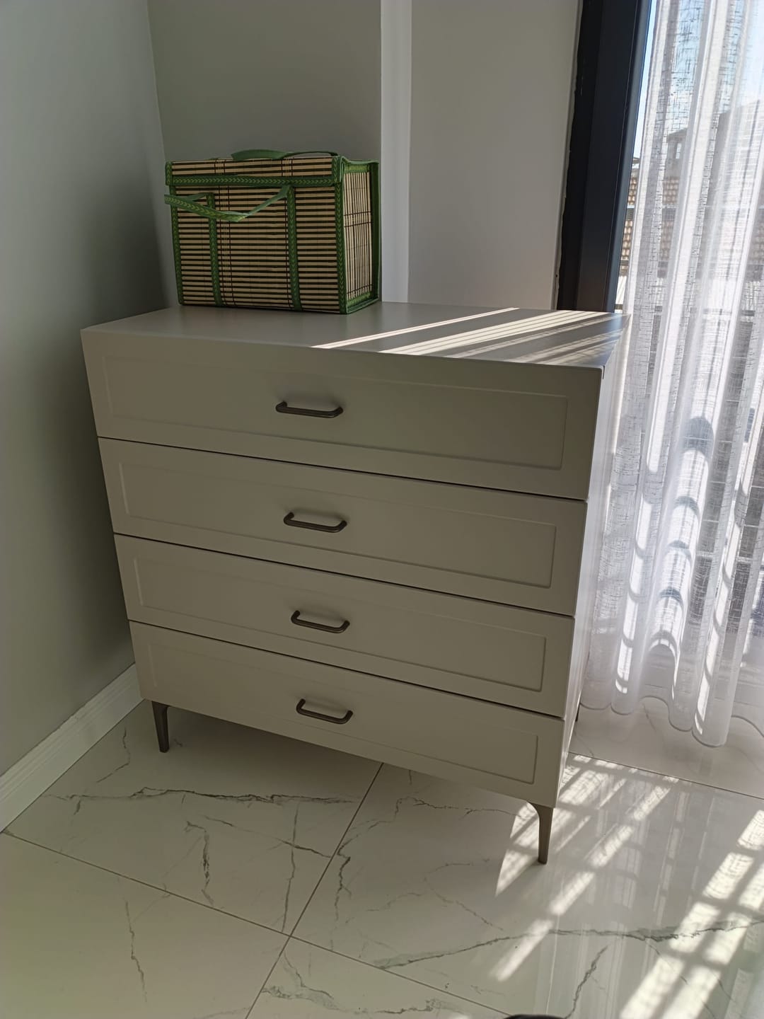 Customer photo review of Rani BE122 Membran Kapaklı Şifonyer 4 Çekmeceli Yatak Odası Bebek Odası Kumtaşı