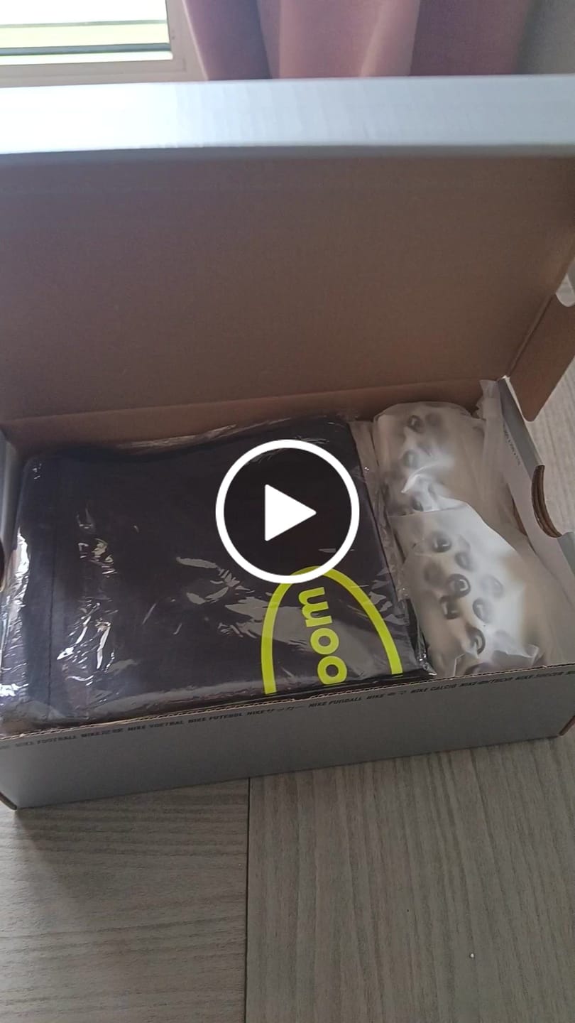 Customer video review of MERCURIAL SUPERFLY 10 X AIR MAX 95 ELITE FG - NOIR/JAUNE/GRIS/LIGHT GRAPHITE ÉDITION LIMITÉE