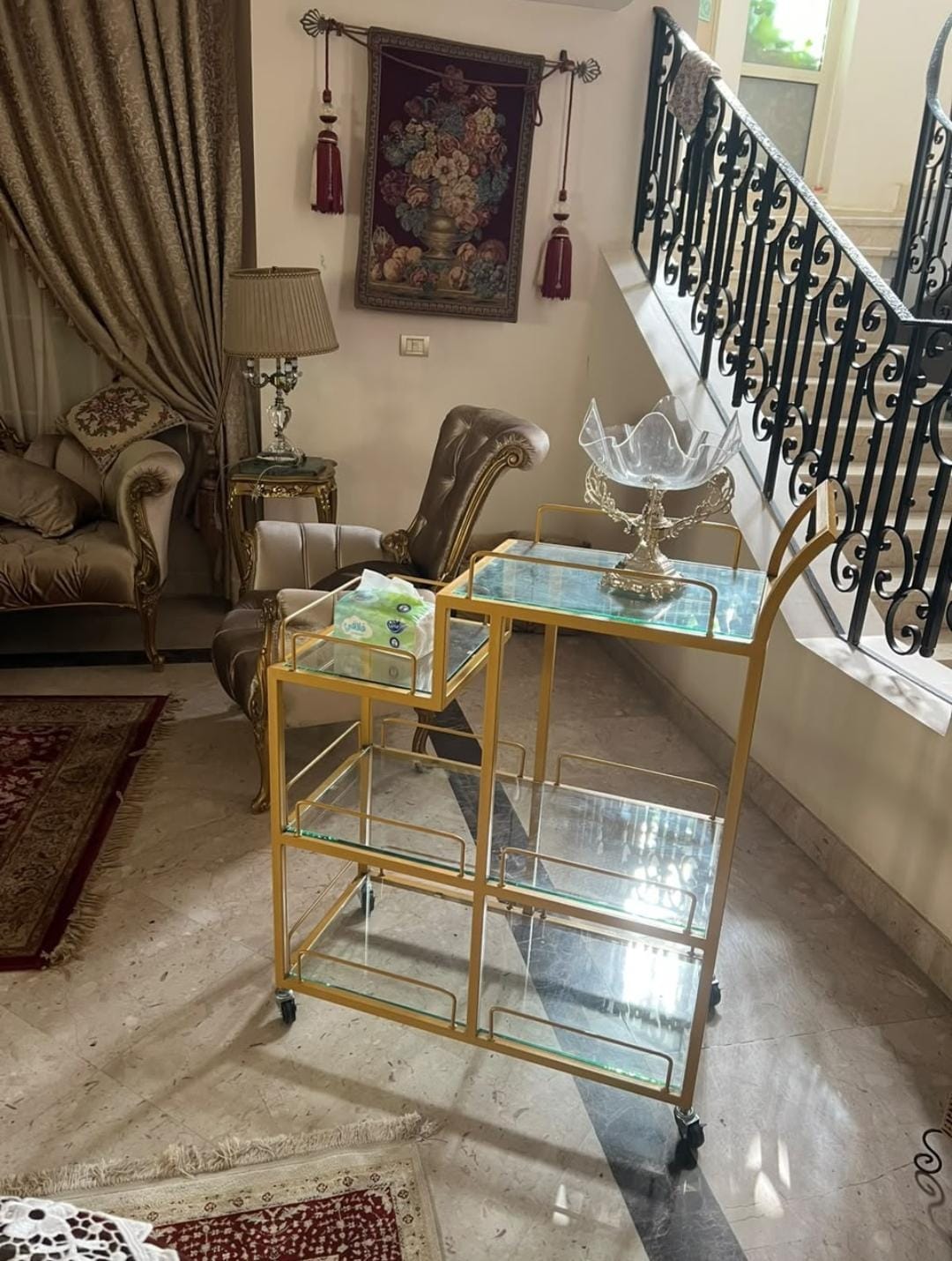 Customer photo review of ترولي عصري من أوسكار فرنتشر – ZSL-056
