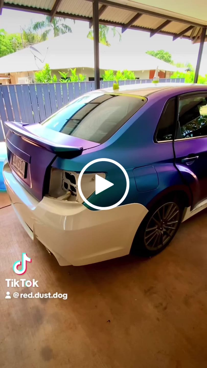 Customer video review of Glitter Metallic Diamond Purple Blue Vinyl Wrap