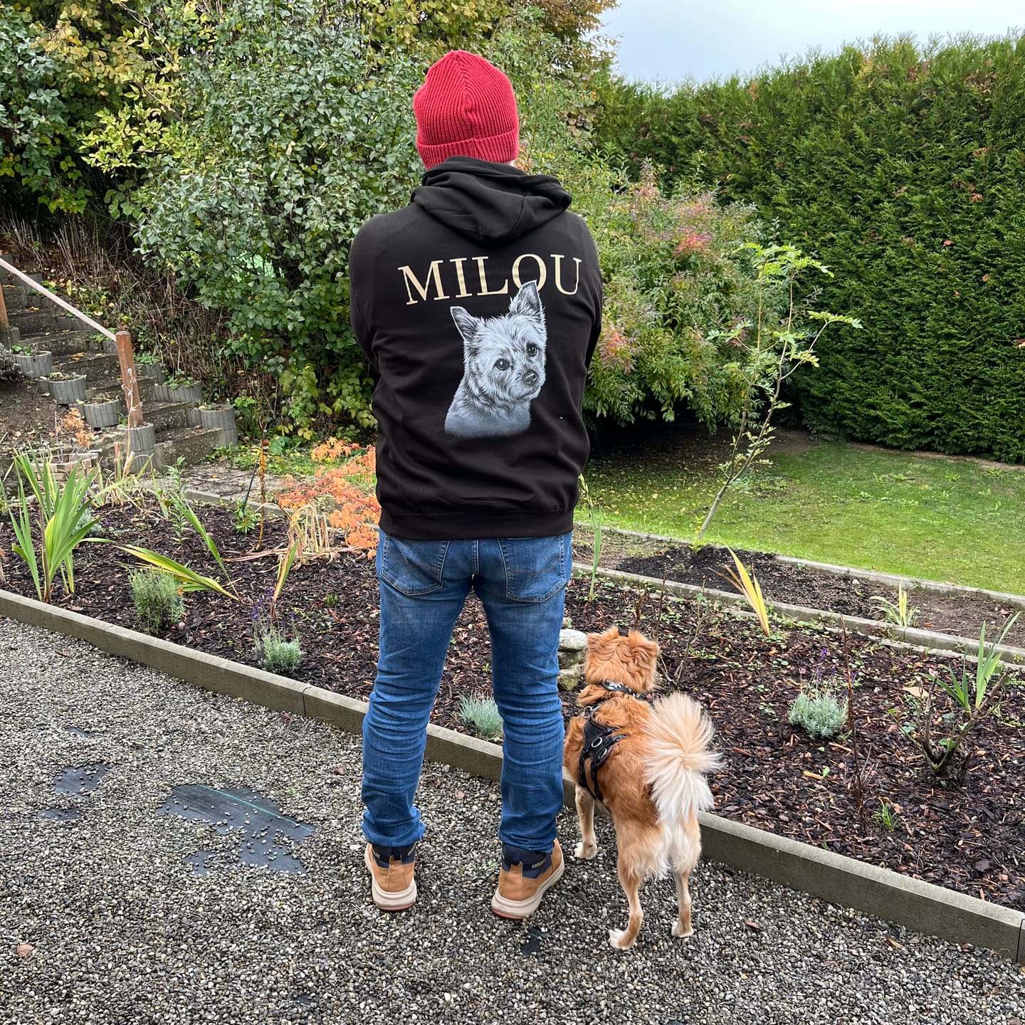 Customer photo review of Dein Hundeporträt Hoodie im Vintage Style