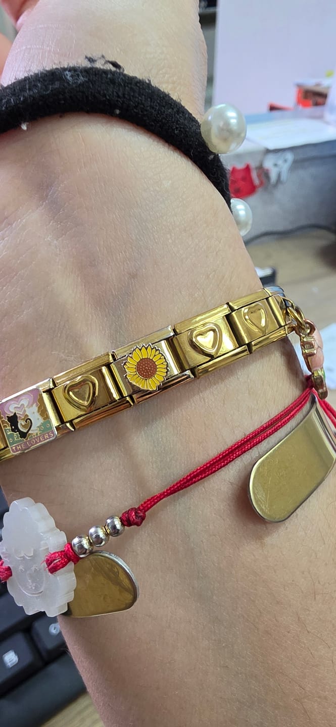Customer photo review of Charm Girasol