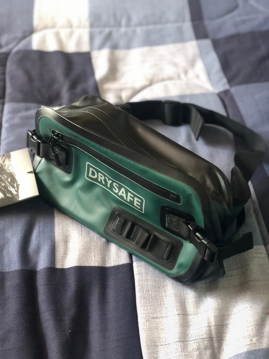 Customer photo review of Banano Outdoor TREKAN 3 Litros Impermeable - Drysafe - Verde Petroleo
