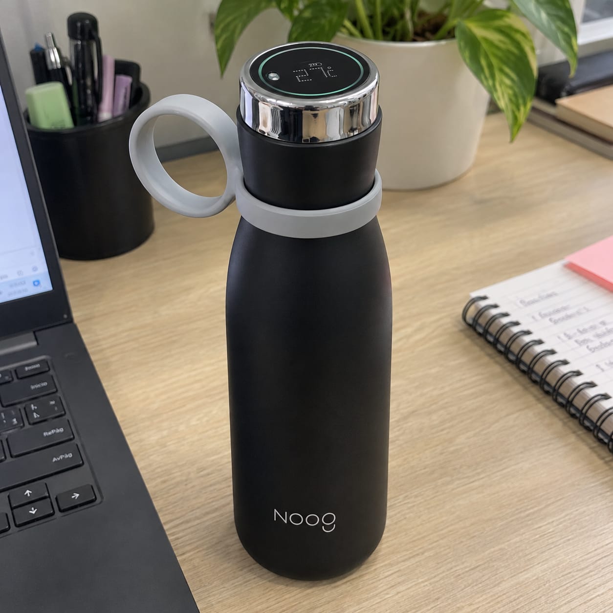 Customer photo review of Termo Térmico Inteligente con Pantalla Táctil y Alarmas de Hidratación de 400 ml en Acero Inoxidable