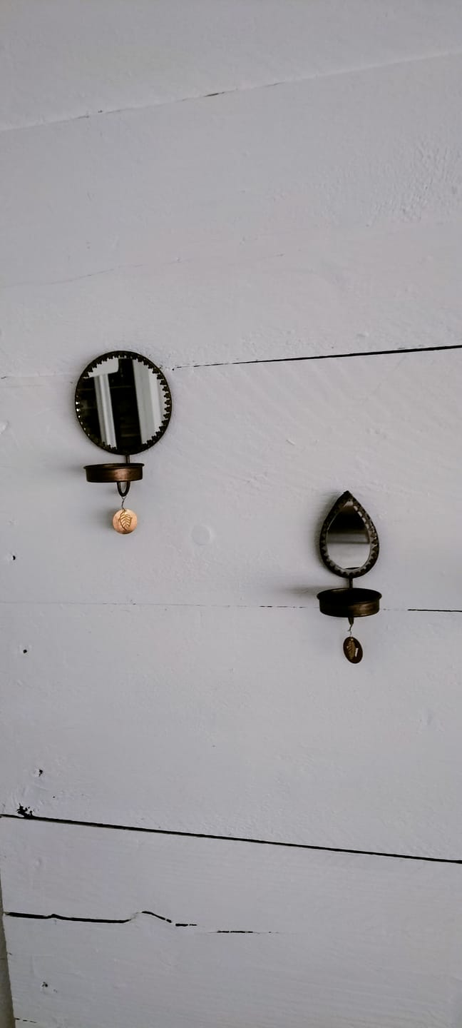 Customer photo review of Tealight Holder Drop Mirror