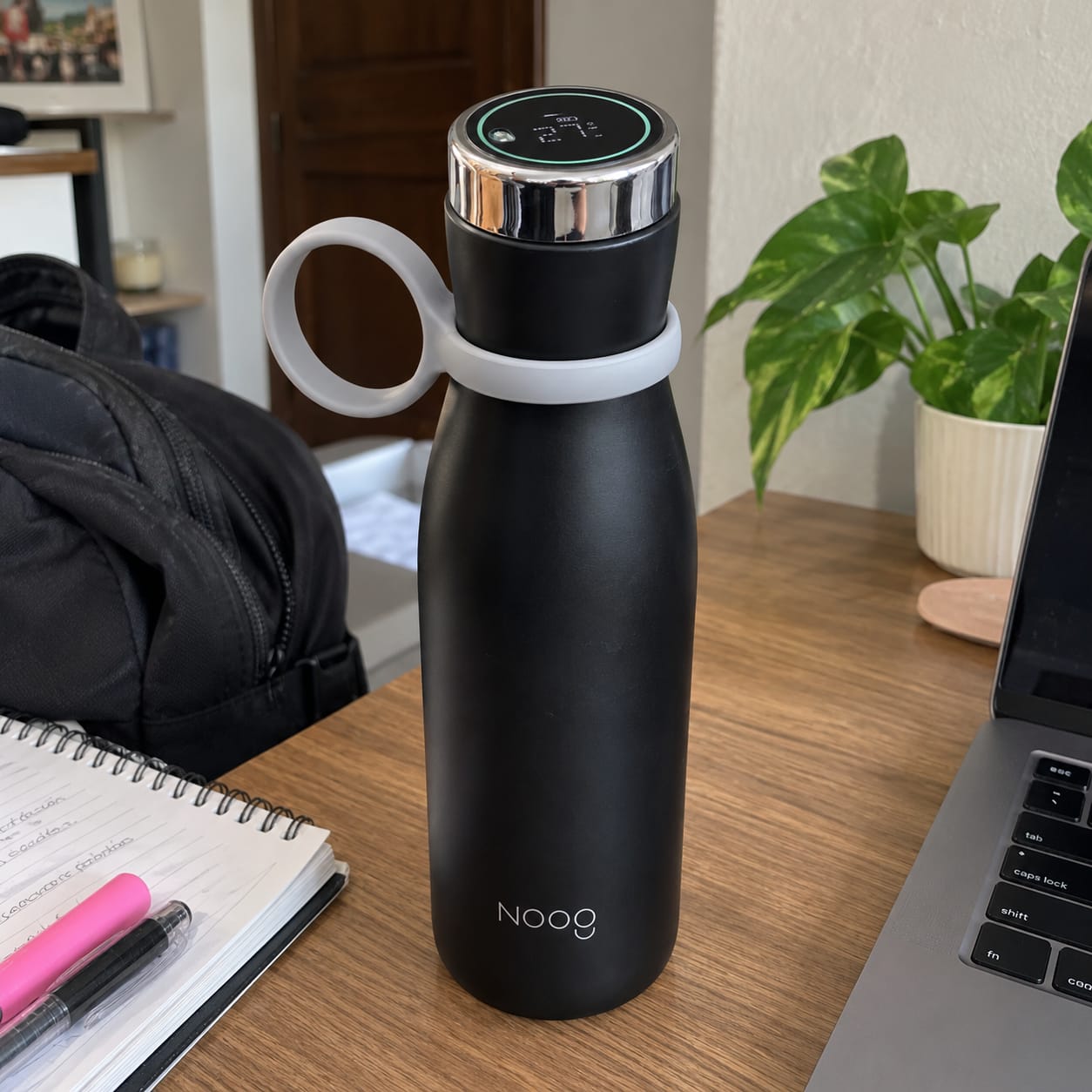 Customer photo review of Termo Térmico Inteligente con Pantalla Táctil y Alarmas de Hidratación de 400 ml en Acero Inoxidable