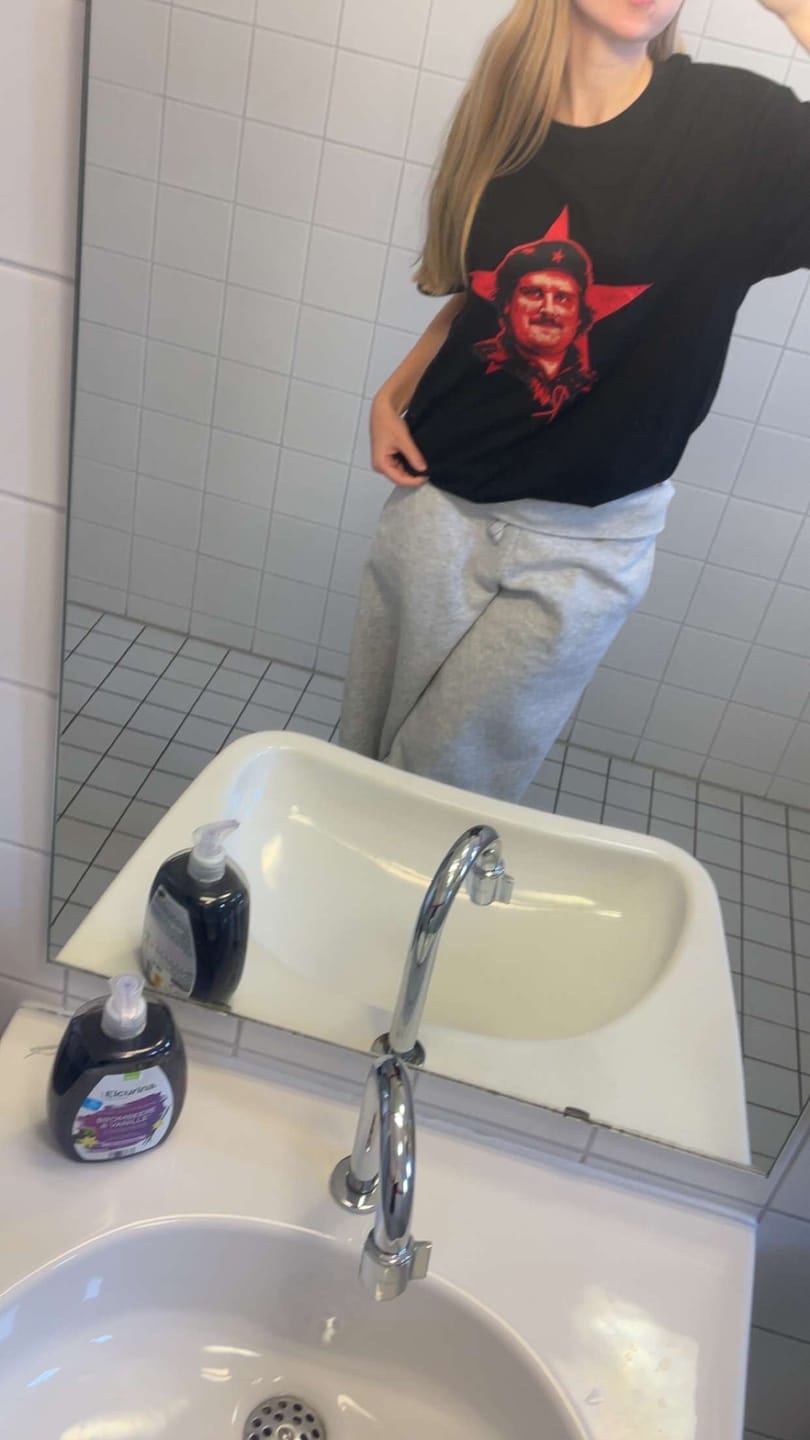 Customer photo review of Mystery T-Shirt Limited Edition