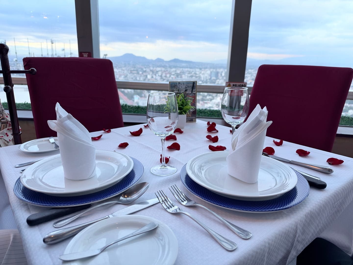 Customer photo review of Cena Romántica