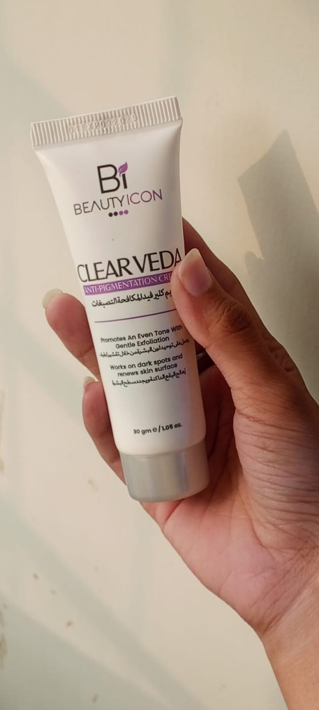 Customer photo review of Clear Veda Anti Pigmentation Cream