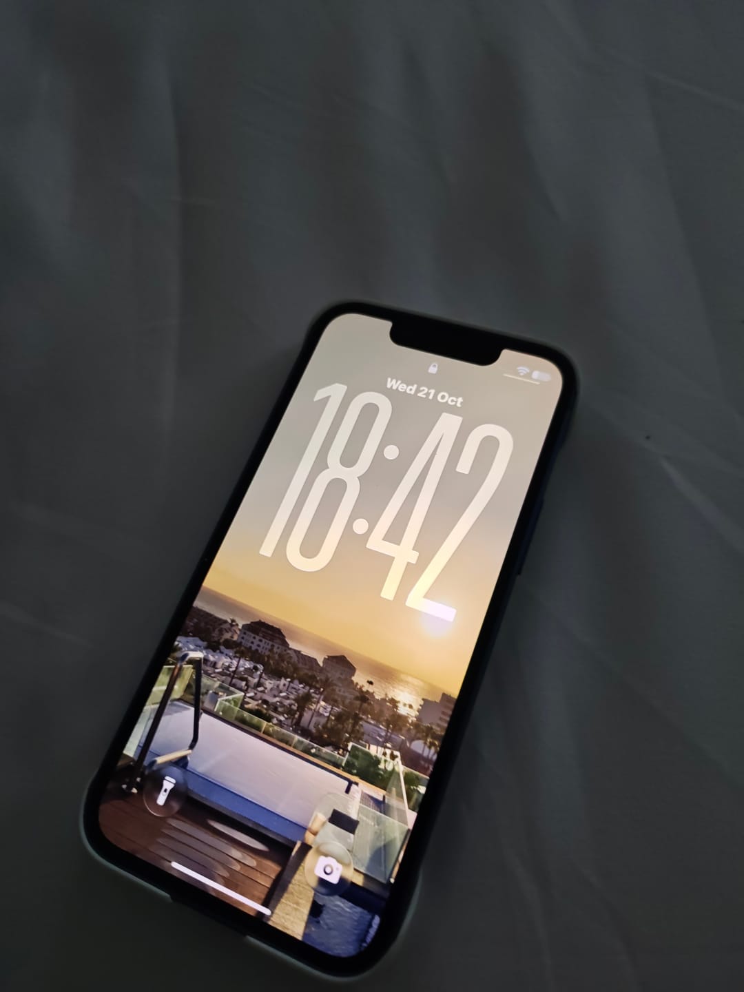 Customer photo review of Apple iPhone 13 mini - Unlocked