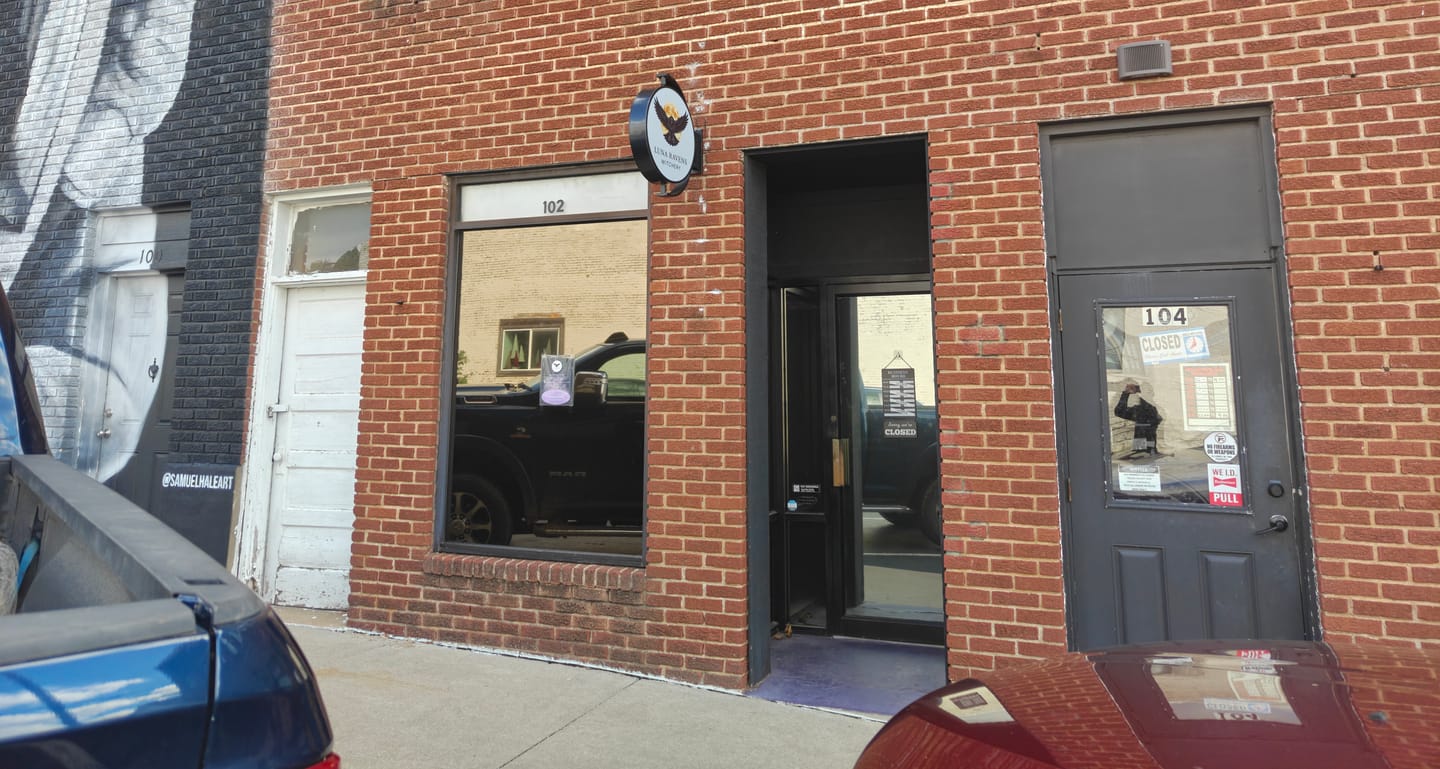 Customer photo review of Custom Rotating Light box sign (Bobbylee Ingalls)