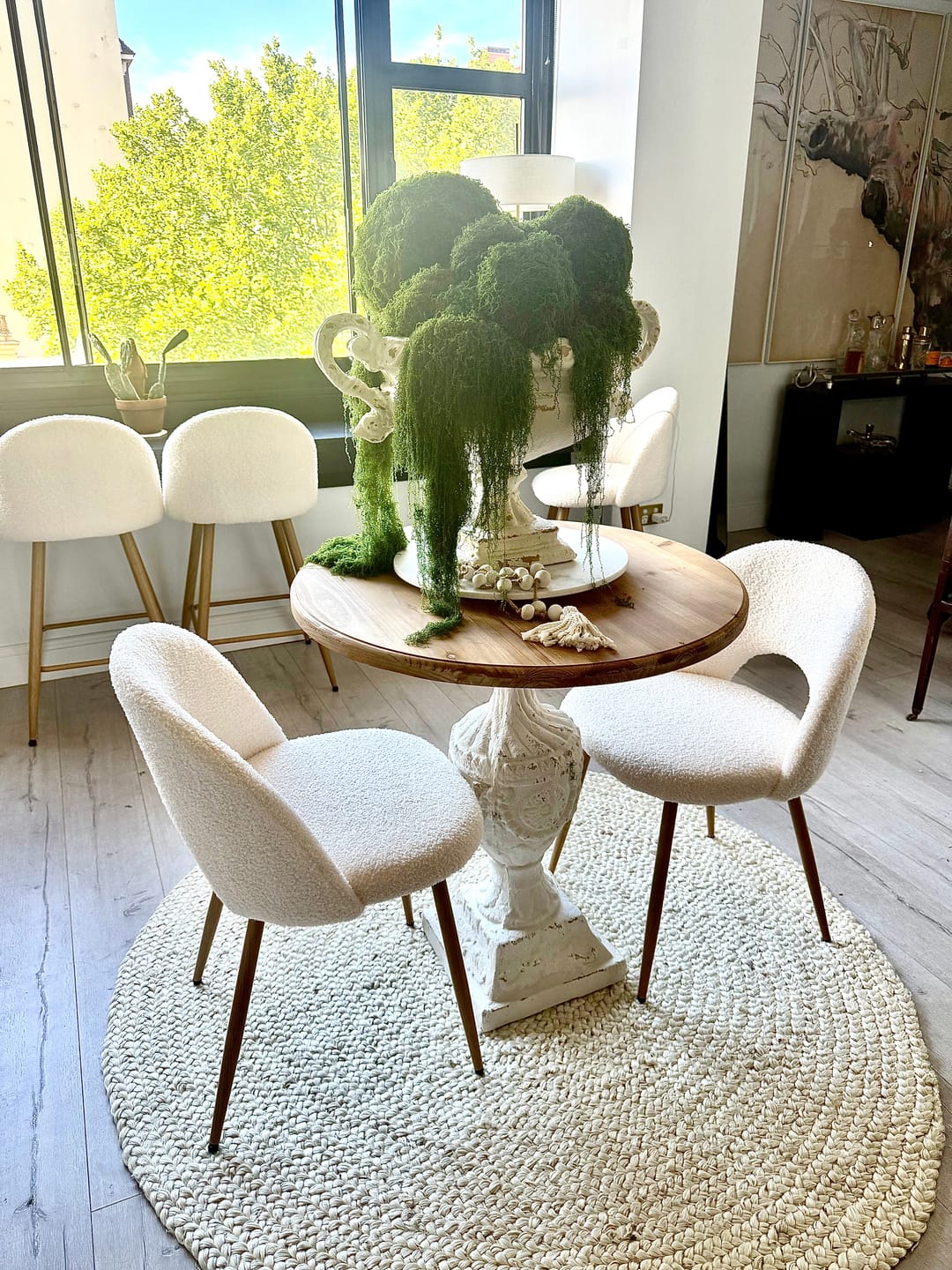 Customer photo review of Isolde French Provincial Pedestal Tea Table, Round Fir Top and Antique White Base 76cm