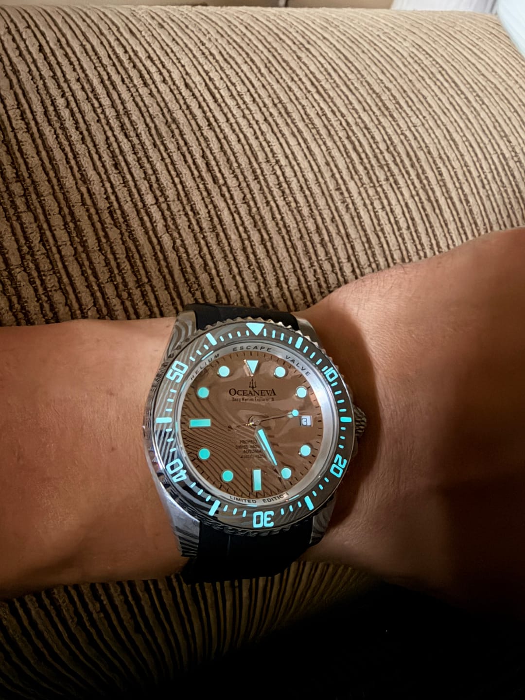 Customer photo review of Oceaneva Mens Deep Marine Explorer II Coffee Brown Damascus Steel Dial Watch Rubber