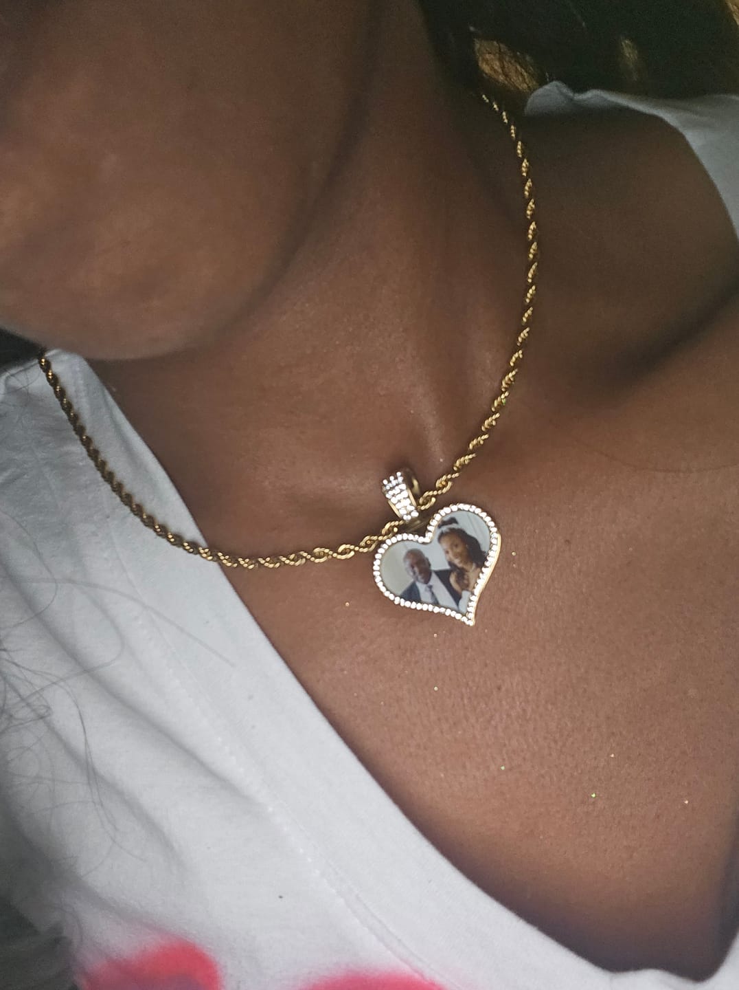 Customer photo review of Diamond Cut Heart Name Necklace
