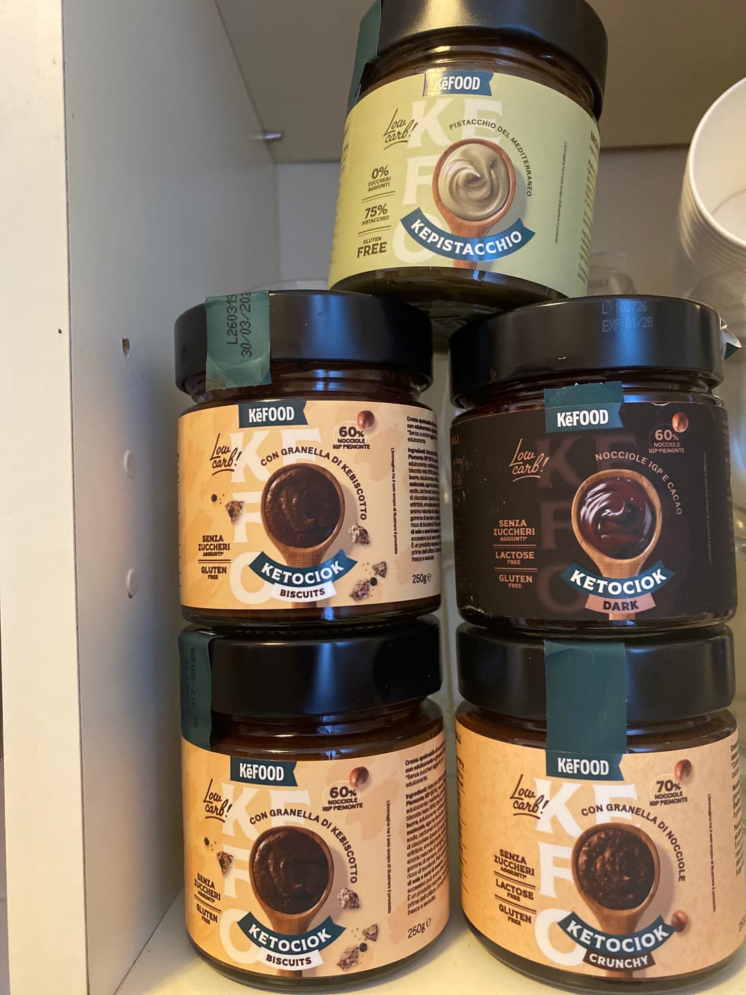Customer photo review of KETOCIOK DARK 250G CREMA SPALMABILE NOCCIOLE IGP SENZA DOLCIFICANTI