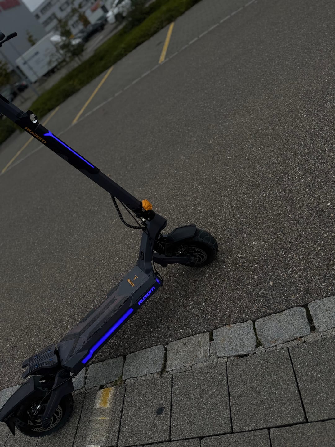 Customer photo review of Ausom DT2 Pro Dual Motor E-scooter