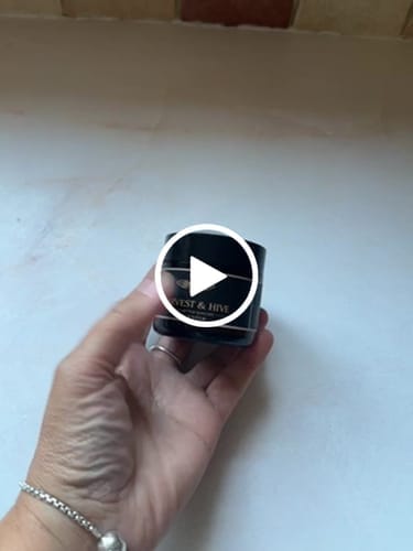 Customer photo review of Harvest & Hive™ Organic Tallow Balm - Made in the UK 🇬🇧