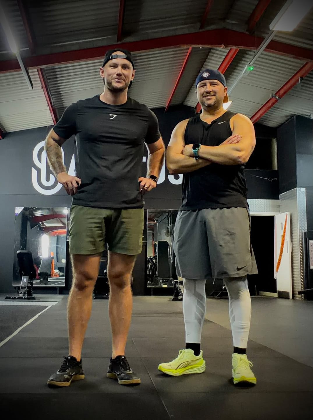 Customer photo review of Compression Sleeves V2 for Knees and Legs