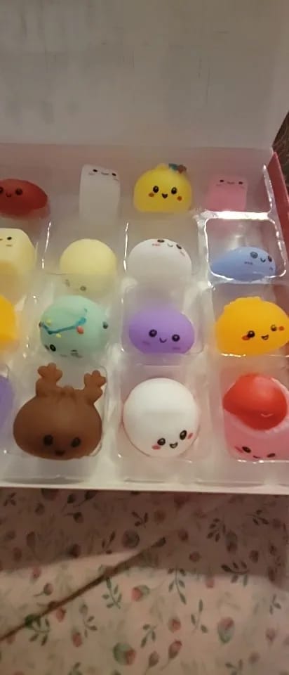 Customer photo review of Squishy Advent Calendar — 24 Surprise Blind Boxes