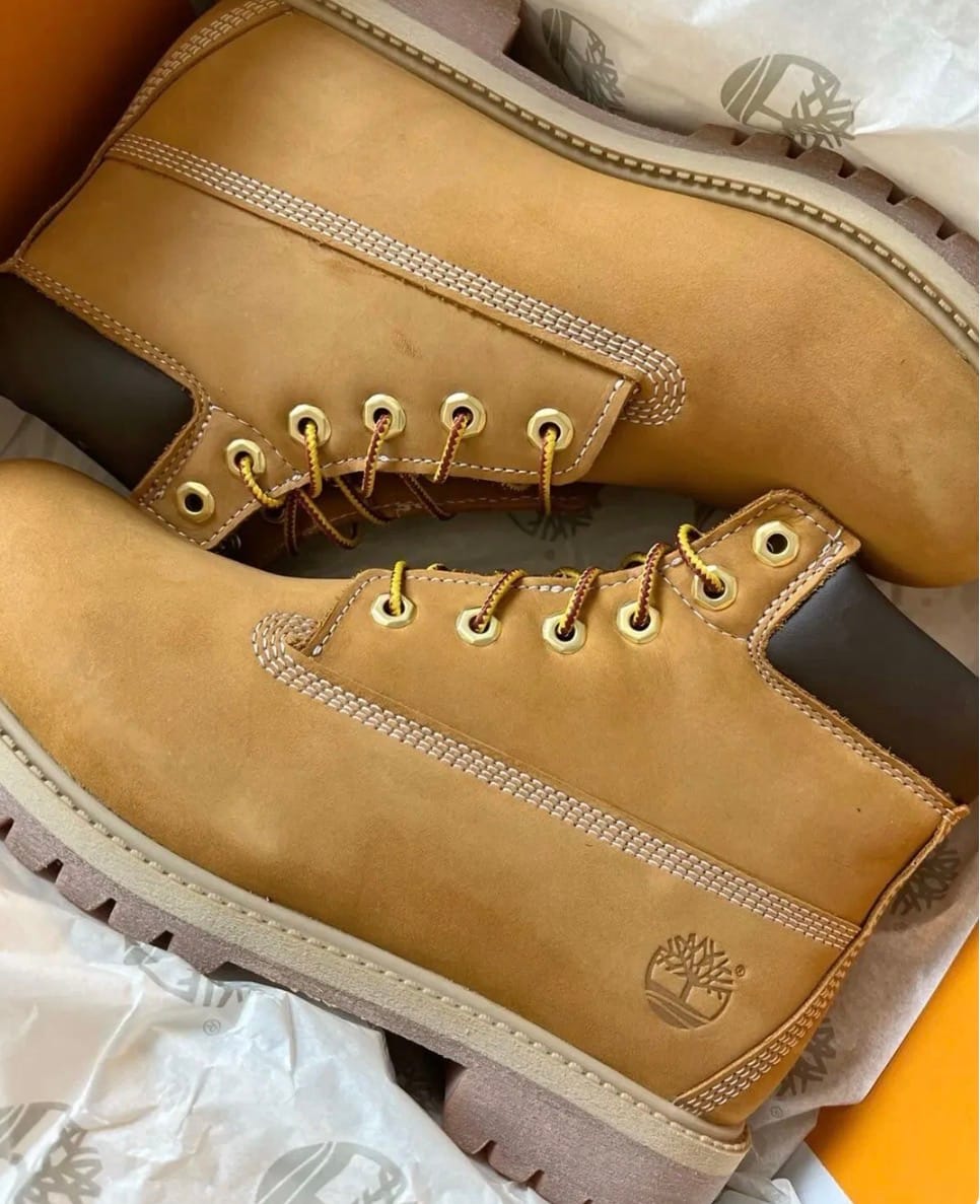 Customer photo review of TIMBERLAND 6-INCH BOOT