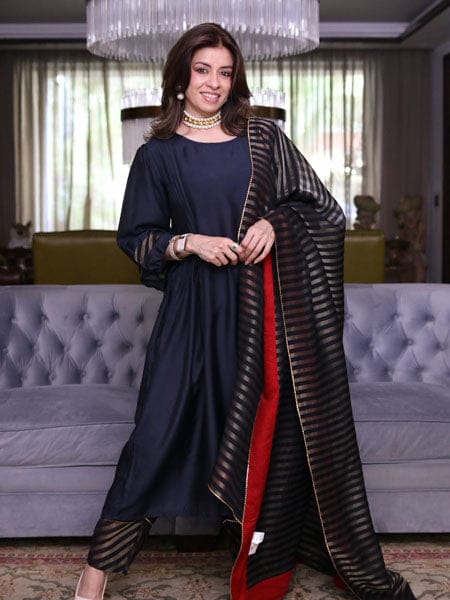 Customer photo review of Agneya Kurta Set of 3