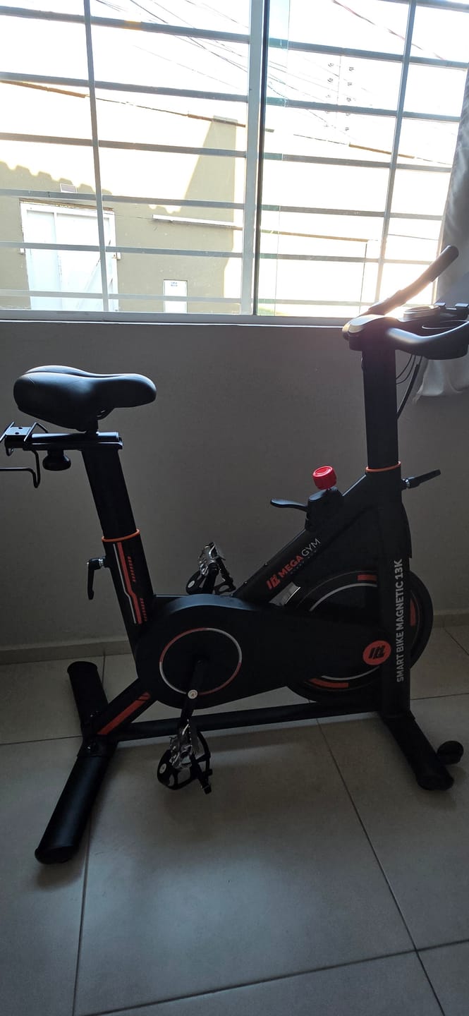 Customer photo review of Bicicleta Ergométrica Smart Magnetic 13K | Disco 13KG | Resistência Magnética potente | Banco Ultra Soft