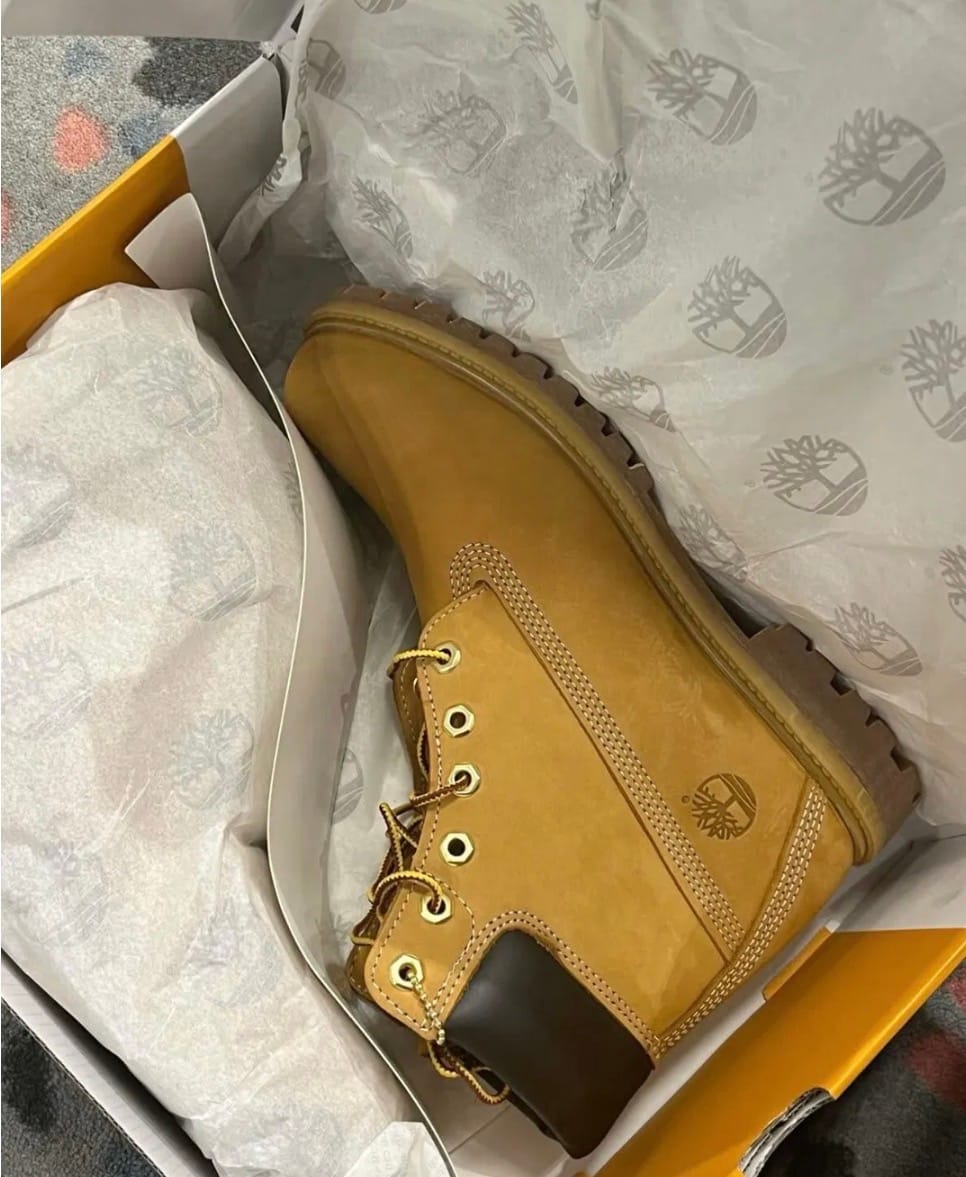 Customer photo review of TIMBERLAND 6-INCH BOOT