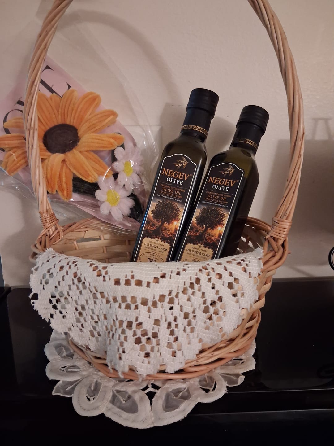 Customer photo review of NEGEV Israeli Extra Virgin Olive Oil כשר