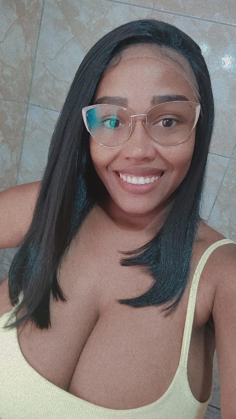 Customer photo review of Lace Front Mavie Preta Longbob Lisa