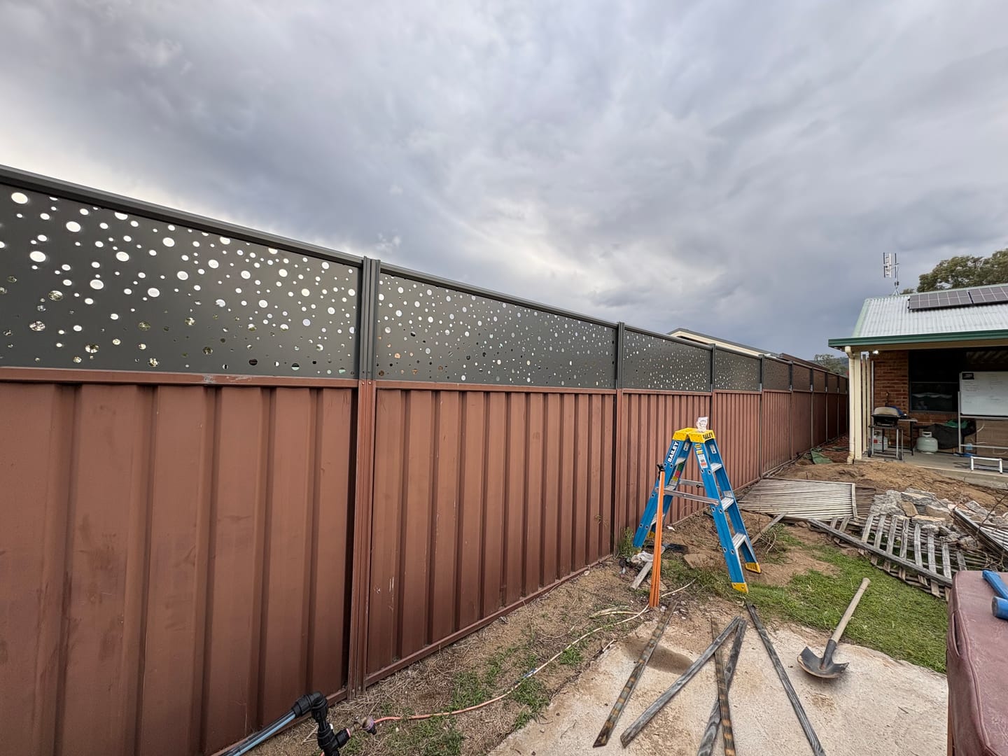 Customer photo review of Fence extensions for Colorbond fences (Standard Fence Extension Kit)