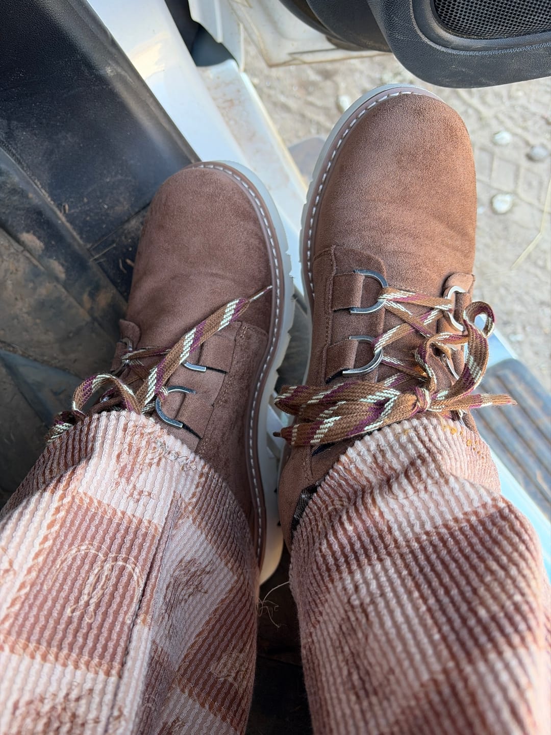 Customer photo review of Corky's Tobacco Campfire Boots