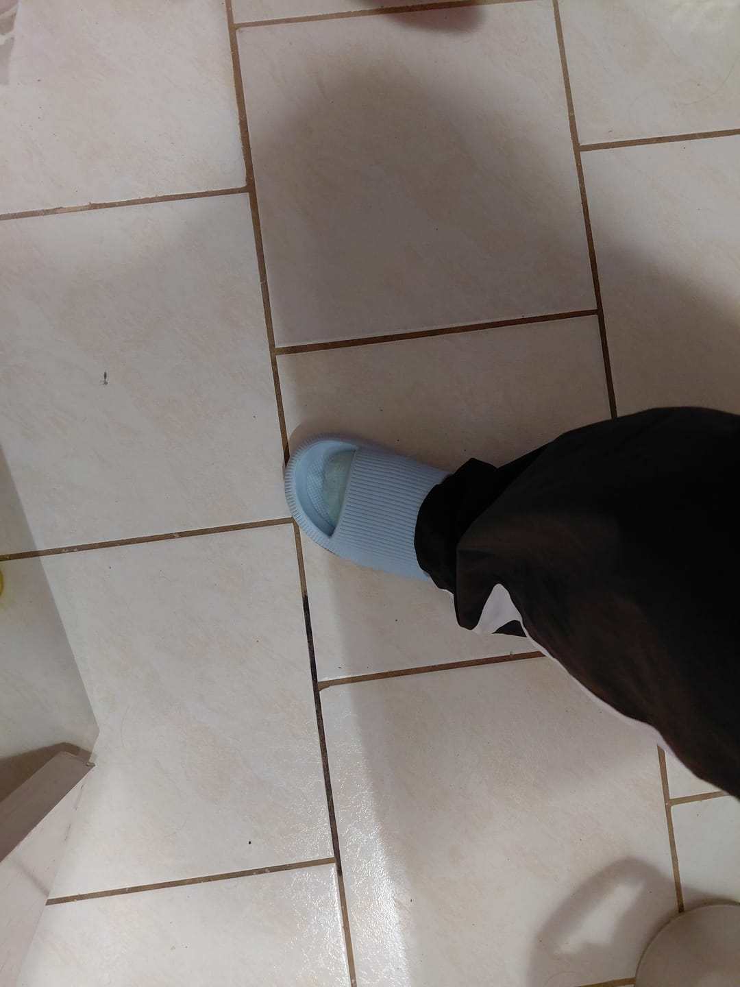 Customer photo review of Cloud Slides - Original Cushion Comfort