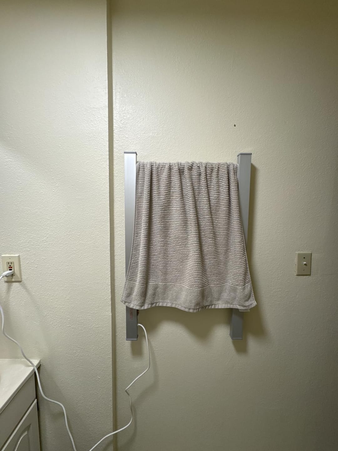 Customer photo review of Heated Towel Rack | Freestanding or Wall-Mount Aluminum Warmer, 100W | Holds 6 Towels, 113 to 122°F