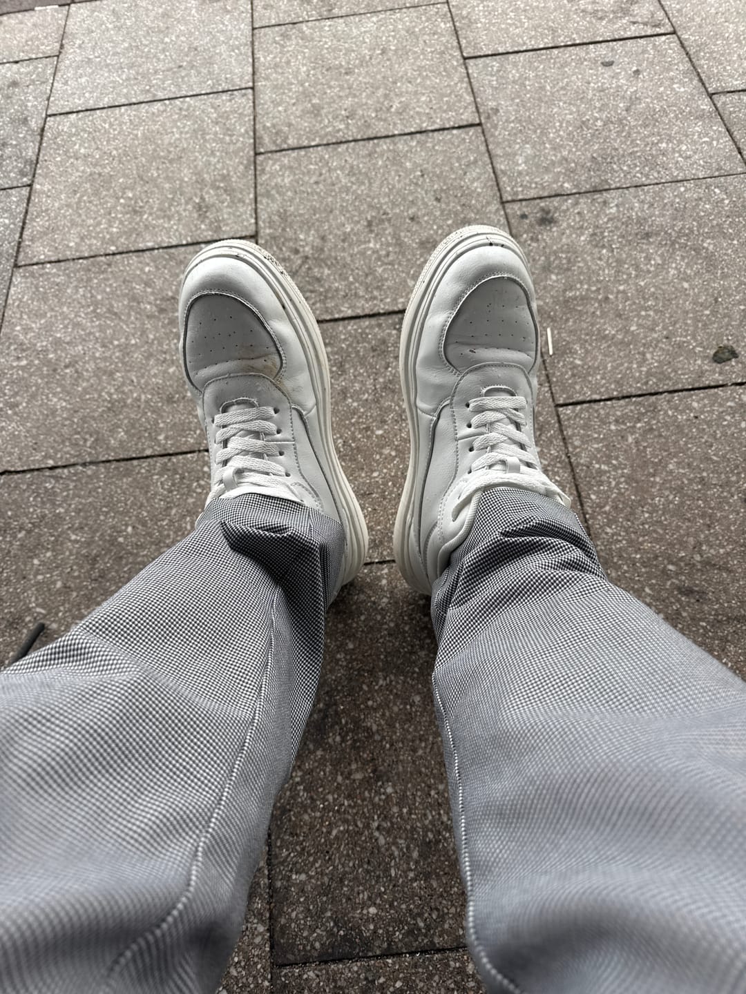 Customer photo review of ELEVATESHOES WHITE CASUAL