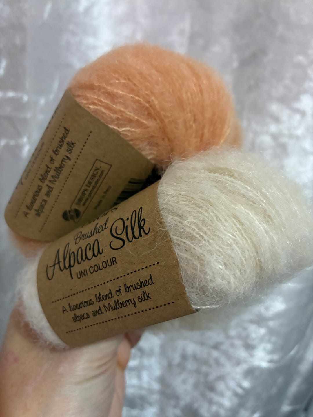 Customer photo review of DROPS Brushed Alpaca Silk